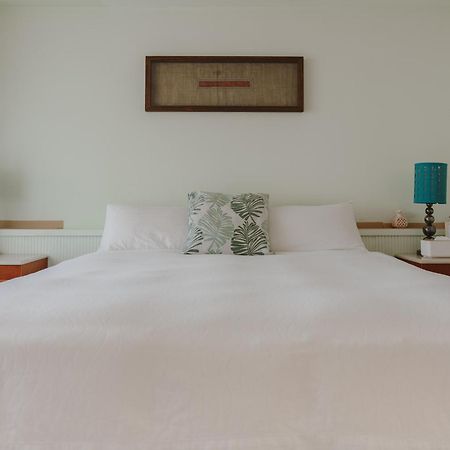 Mountain Traveler Inn Цзюфень Екстер'єр фото